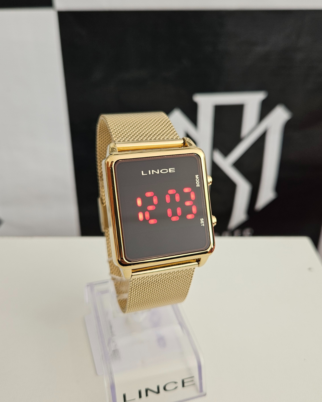 Relógio Lince Feminino Digital LED Dourado Mesh