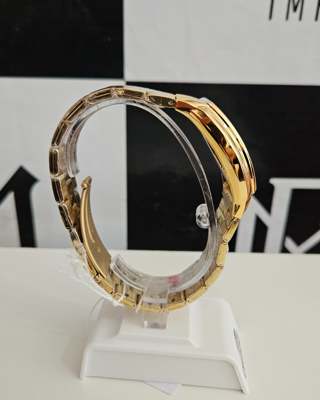 Relógio Orient Masculino Dourado GGSS1017 Preto