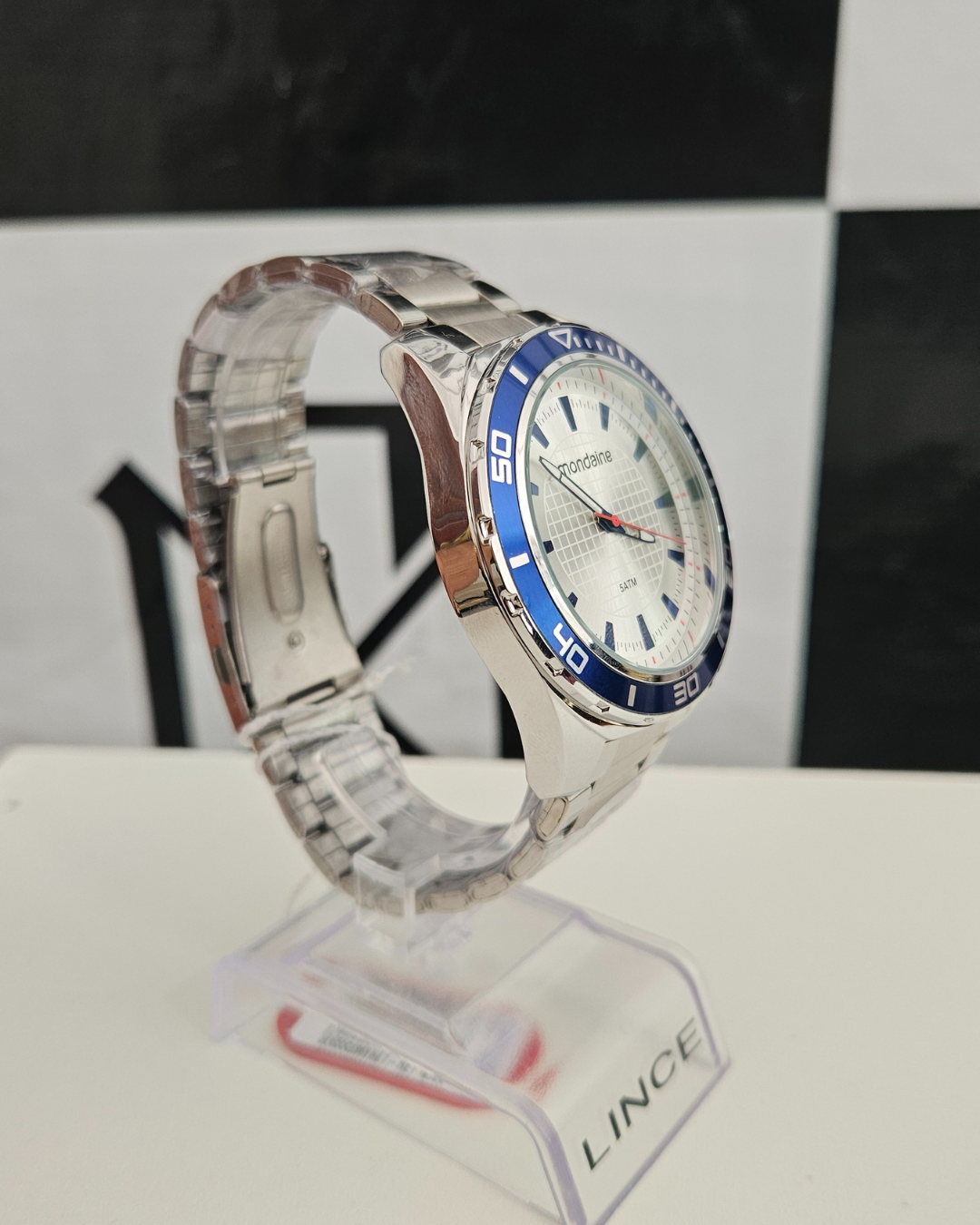 Relógio Mondaine Masculino Prata com Bisel Azul – Analógico