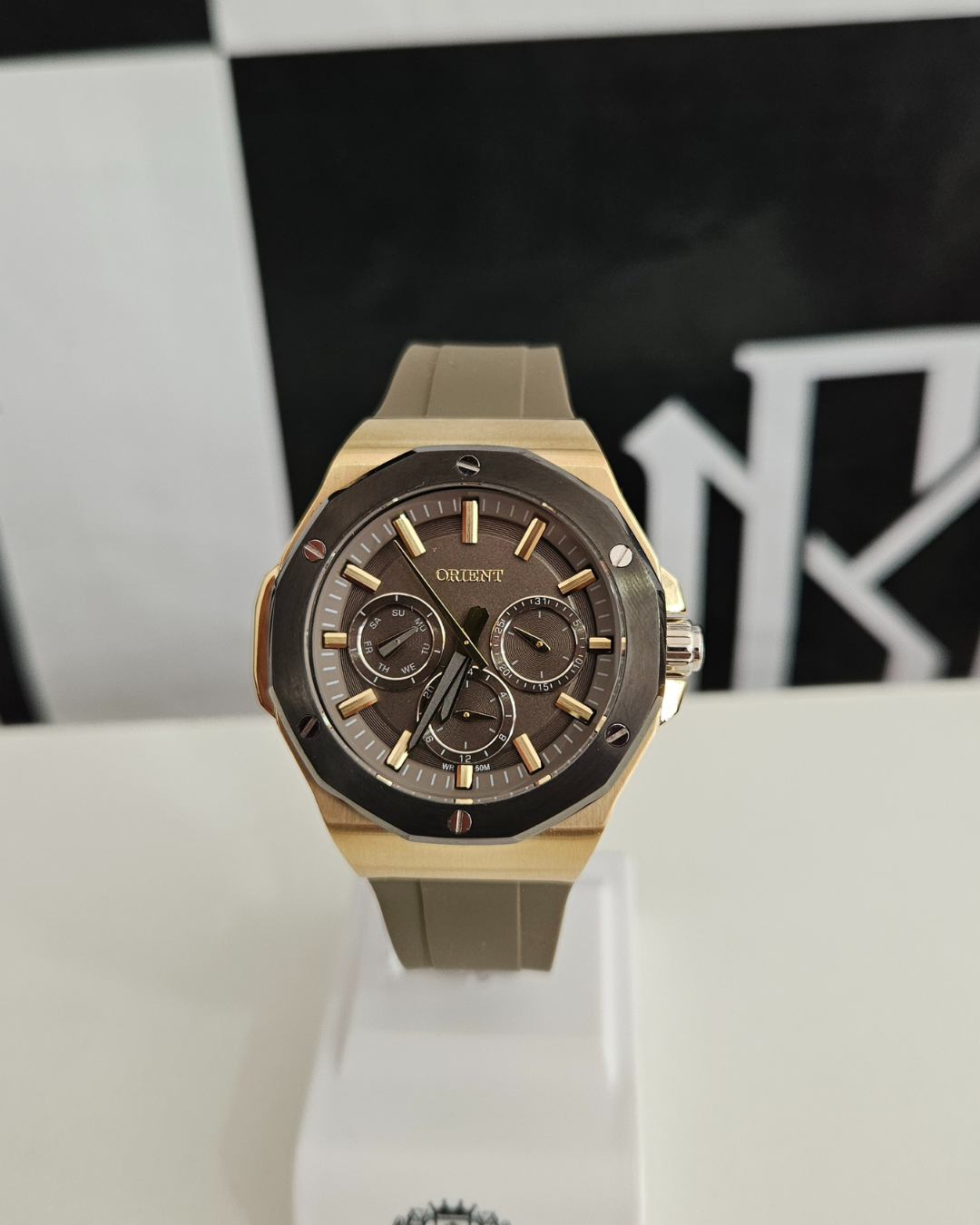 Relógio Orient Unique Cronógrafo Esportivo em Aço – 5 ATM