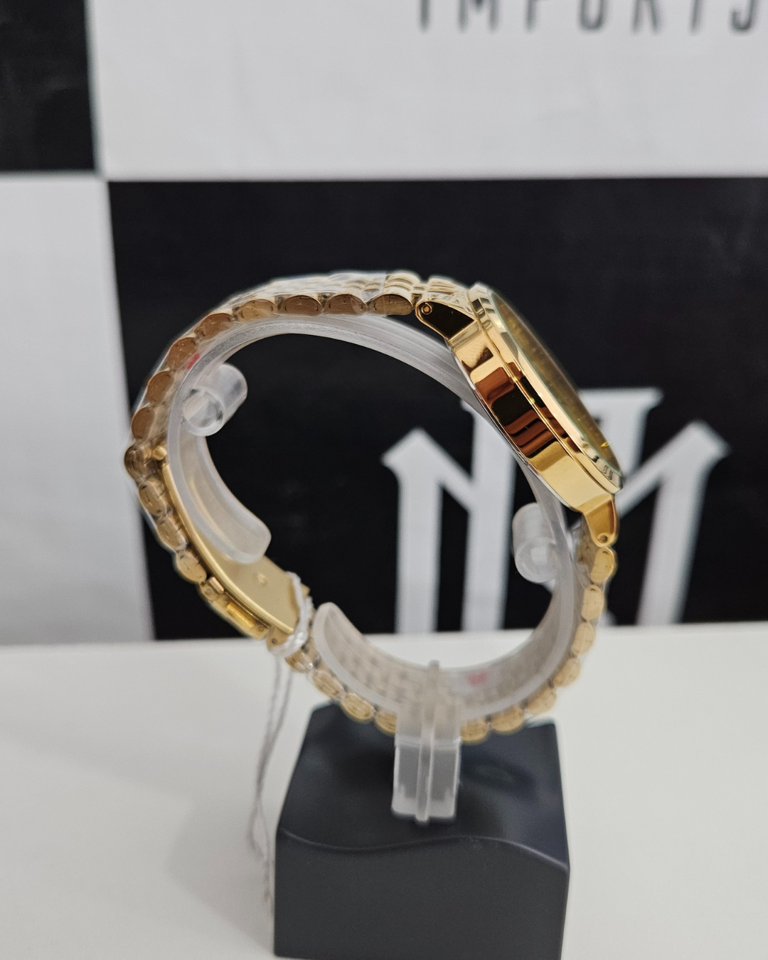 Relógio Seculus Dourado Analógico em Aço com Resistência 5 ATM